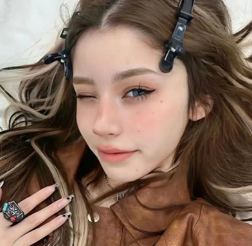 爱无7限 封面